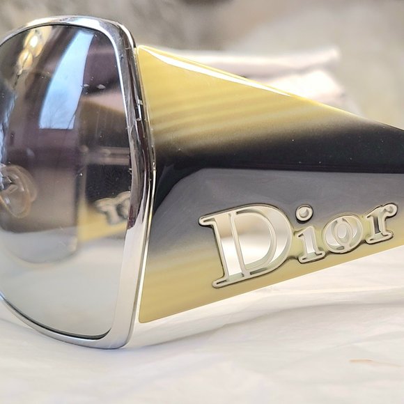 RARE Christian Dior Guacho Shield Sunglasses Early 2000's Retro Dio Sunnies - Picture 12 of 14